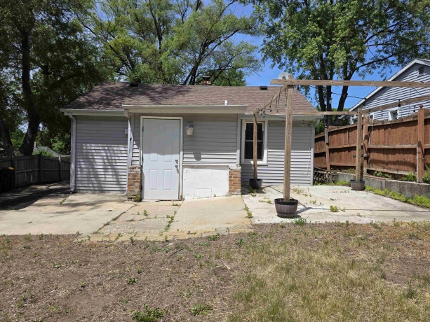 1701 Lyran Ave, ROCKFORD, Illinois 61109, 3 Bedrooms Bedrooms, ,1 BathroomBathrooms,House,For Sale,Lyran Ave,202603229