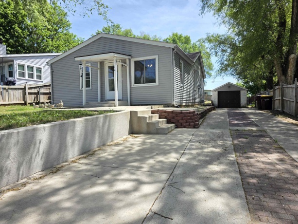 1701 Lyran Ave, ROCKFORD, Illinois 61109, 3 Bedrooms Bedrooms, ,1 BathroomBathrooms,House,For Sale,Lyran Ave,202603229