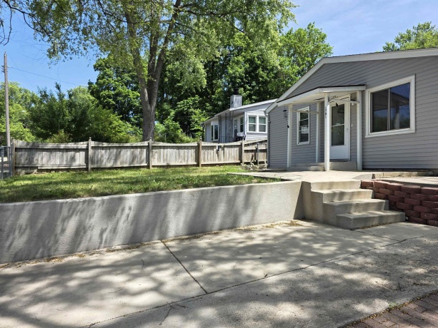1701 Lyran Ave, ROCKFORD, Illinois 61109, 3 Bedrooms Bedrooms, ,1 BathroomBathrooms,House,For Sale,Lyran Ave,202603229
