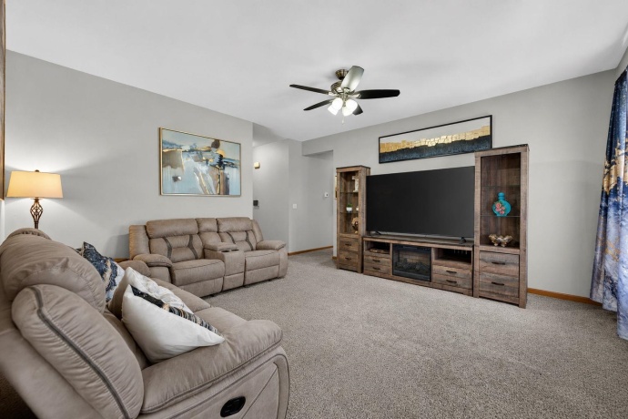 8331 CROOKED BEND, MACHESNEY PARK, Illinois 61115, 3 Bedrooms Bedrooms, ,2 BathroomsBathrooms,House,For Sale,CROOKED BEND,202603230