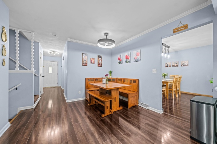 1393 Bryn Mawr, ROCKFORD, Illinois 61107, 4 Bedrooms Bedrooms, ,2 BathroomsBathrooms,House,For Sale,Bryn Mawr,202603234