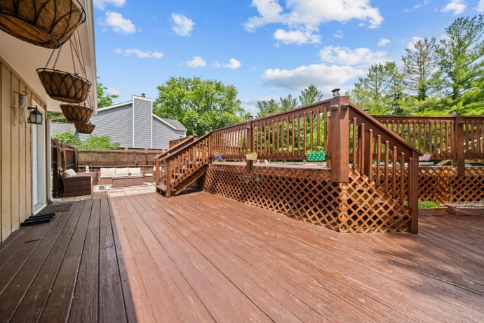 1393 Bryn Mawr, ROCKFORD, Illinois 61107, 4 Bedrooms Bedrooms, ,2 BathroomsBathrooms,House,For Sale,Bryn Mawr,202603234