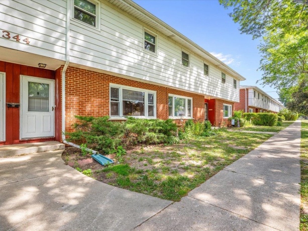 344 Northway Park Unit 4, MACHESNEY PARK, Illinois 61115, 3 Bedrooms Bedrooms, ,1 BathroomBathrooms,Condominium,For Sale,Northway Park Unit 4,202603235