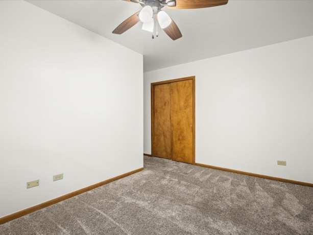 344 Northway Park Unit 4, MACHESNEY PARK, Illinois 61115, 3 Bedrooms Bedrooms, ,1 BathroomBathrooms,Condominium,For Sale,Northway Park Unit 4,202603235