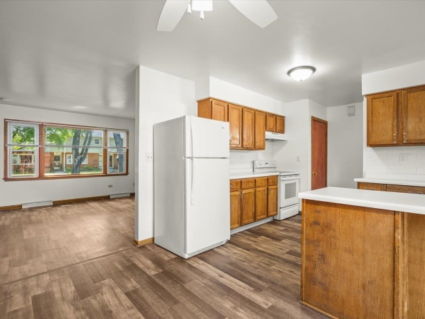 344 Northway Park Unit 4, MACHESNEY PARK, Illinois 61115, 3 Bedrooms Bedrooms, ,1 BathroomBathrooms,Condominium,For Sale,Northway Park Unit 4,202603235