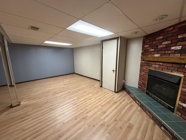 1706 Notre Dame, ROCKFORD, Illinois 61109, 3 Bedrooms Bedrooms, ,1 BathroomBathrooms,House,For Sale,Notre Dame,202603238