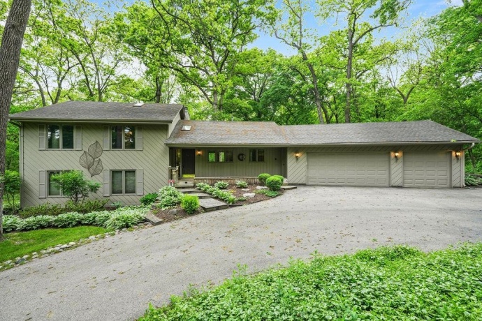 10876 CROCKETT, ROSCOE, Illinois 61073, 3 Bedrooms Bedrooms, ,2 BathroomsBathrooms,House,For Sale,CROCKETT,202603019