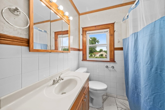 1220 Springfield, ROCKFORD, Illinois 61101, 2 Bedrooms Bedrooms, ,1 BathroomBathrooms,House,For Sale,Springfield,202603239