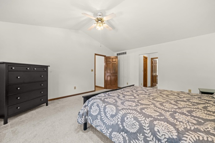511 Trading Post, ROCKTON, Illinois 61072, 4 Bedrooms Bedrooms, ,2 BathroomsBathrooms,House,For Sale,Trading Post,202603242