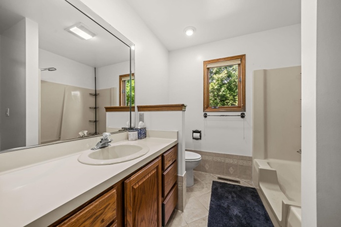 511 Trading Post, ROCKTON, Illinois 61072, 4 Bedrooms Bedrooms, ,2 BathroomsBathrooms,House,For Sale,Trading Post,202603242