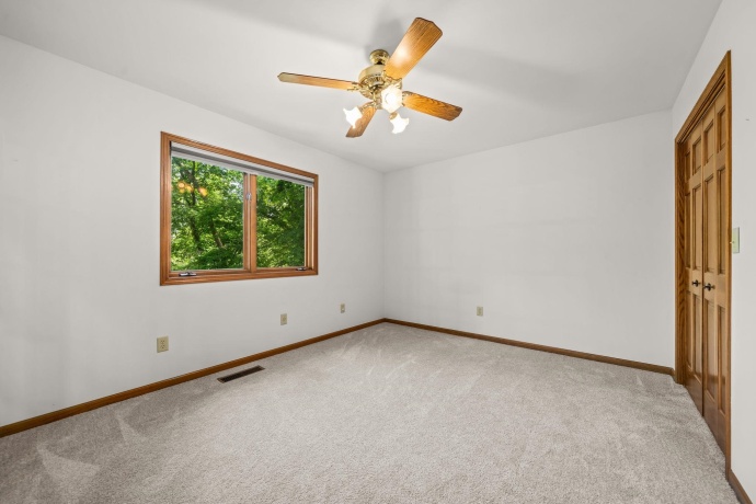 511 Trading Post, ROCKTON, Illinois 61072, 4 Bedrooms Bedrooms, ,2 BathroomsBathrooms,House,For Sale,Trading Post,202603242