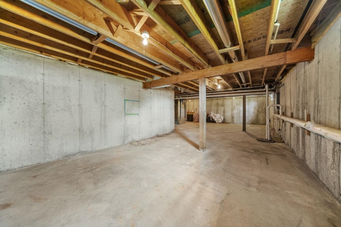 663 Ashleigh, ROSCOE, Illinois 61073, 4 Bedrooms Bedrooms, ,2 BathroomsBathrooms,House,For Sale,Ashleigh,202603244