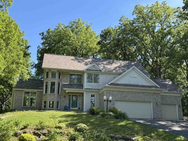 7593 Grace, ROSCOE, Illinois 61073, 4 Bedrooms Bedrooms, ,2 BathroomsBathrooms,House,For Sale,Grace,202603246