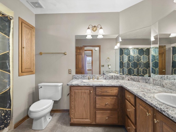 7593 Grace, ROSCOE, Illinois 61073, 4 Bedrooms Bedrooms, ,2 BathroomsBathrooms,House,For Sale,Grace,202603246