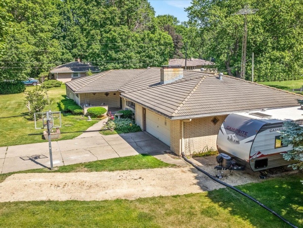 6267 Buttercup, ROCKFORD, Illinois 61108, 3 Bedrooms Bedrooms, ,2 BathroomsBathrooms,House,For Sale,Buttercup,202603247