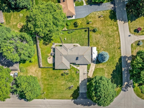 6267 Buttercup, ROCKFORD, Illinois 61108, 3 Bedrooms Bedrooms, ,2 BathroomsBathrooms,House,For Sale,Buttercup,202603247