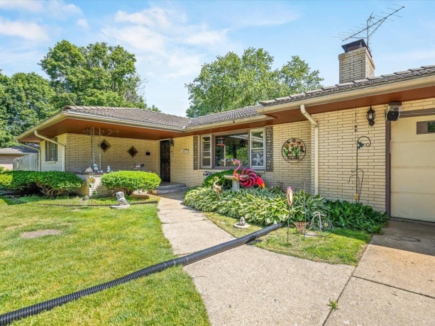 6267 Buttercup, ROCKFORD, Illinois 61108, 3 Bedrooms Bedrooms, ,2 BathroomsBathrooms,House,For Sale,Buttercup,202603247