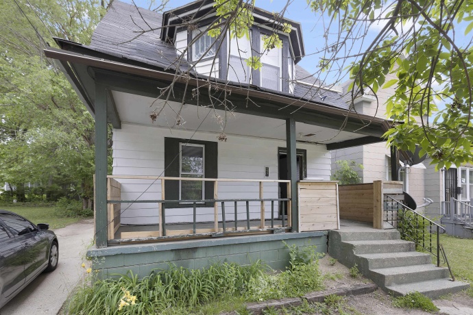 947 Rockton, ROCKFORD, Illinois 61103, 3 Bedrooms Bedrooms, ,1 BathroomBathrooms,House,For Sale,Rockton,202603251