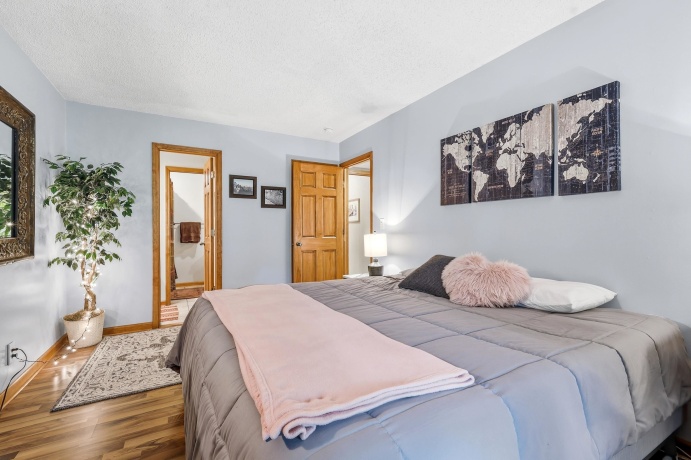 320 Wachter, GALENA, Illinois 61036, 2 Bedrooms Bedrooms, ,1 BathroomBathrooms,House,For Sale,Wachter,202603252