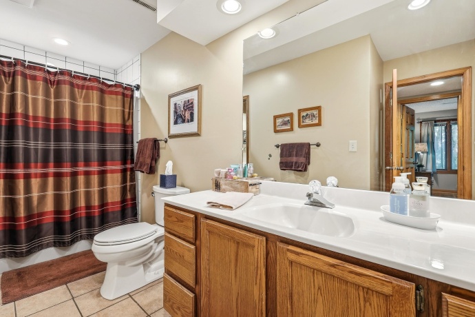 320 Wachter, GALENA, Illinois 61036, 2 Bedrooms Bedrooms, ,1 BathroomBathrooms,House,For Sale,Wachter,202603252