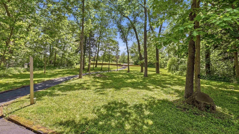 320 Wachter, GALENA, Illinois 61036, 2 Bedrooms Bedrooms, ,1 BathroomBathrooms,House,For Sale,Wachter,202603252