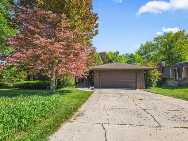 5121 Brookview, ROCKFORD, Illinois 61107, 5 Bedrooms Bedrooms, ,3 BathroomsBathrooms,House,For Sale,Brookview,202603253