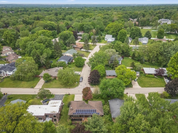 5121 Brookview, ROCKFORD, Illinois 61107, 5 Bedrooms Bedrooms, ,3 BathroomsBathrooms,House,For Sale,Brookview,202603253