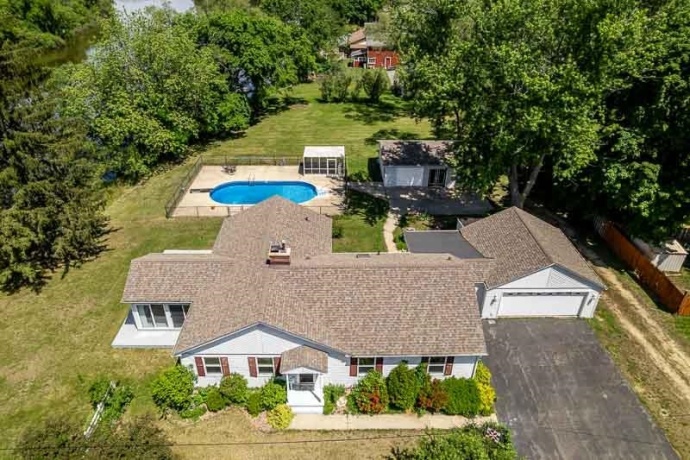 215 Shore, ROCKTON, Illinois 61072, 3 Bedrooms Bedrooms, ,2 BathroomsBathrooms,House,For Sale,Shore,202603254