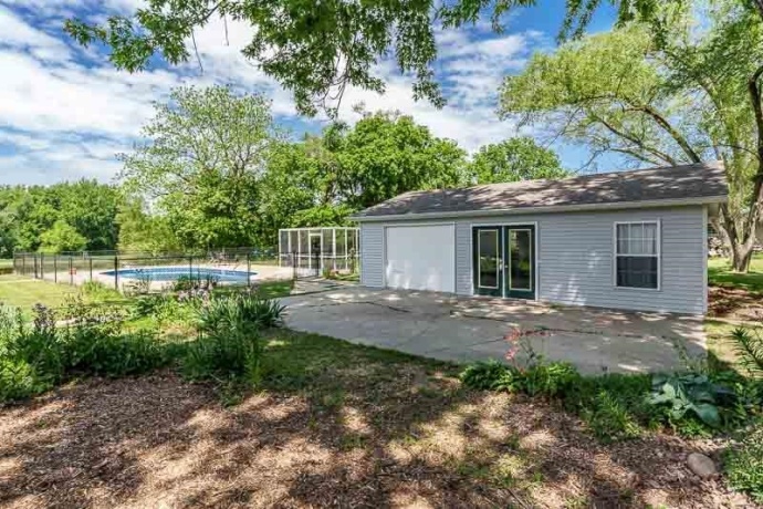 215 Shore, ROCKTON, Illinois 61072, 3 Bedrooms Bedrooms, ,2 BathroomsBathrooms,House,For Sale,Shore,202603254