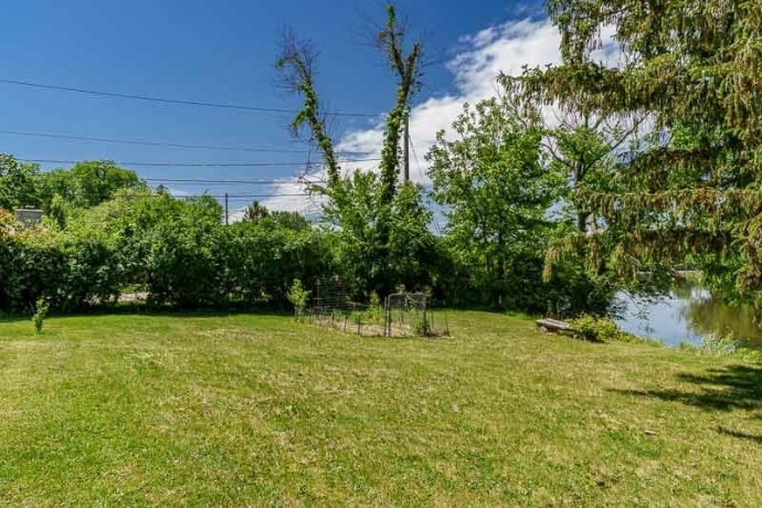 215 Shore, ROCKTON, Illinois 61072, 3 Bedrooms Bedrooms, ,2 BathroomsBathrooms,House,For Sale,Shore,202603254