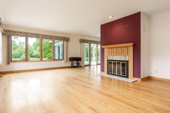 215 Shore, ROCKTON, Illinois 61072, 3 Bedrooms Bedrooms, ,2 BathroomsBathrooms,House,For Sale,Shore,202603254