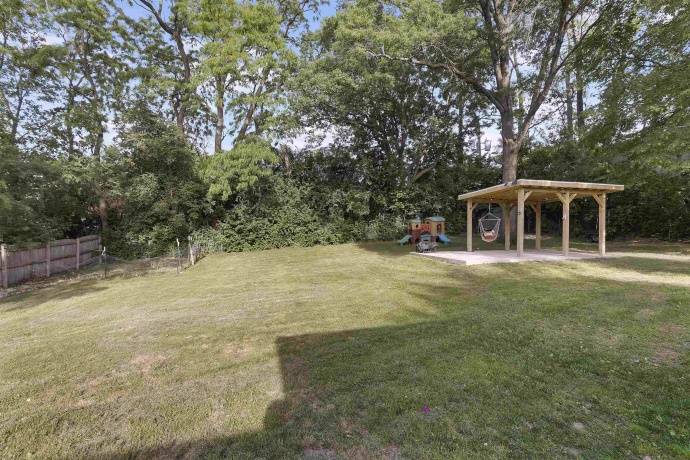 123 Dawn, ROCKFORD, Illinois 61107, 3 Bedrooms Bedrooms, ,2 BathroomsBathrooms,House,For Sale,Dawn,202603256