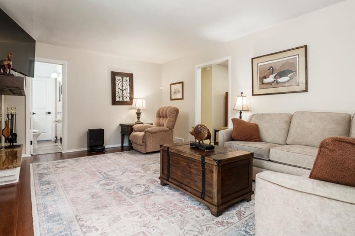 2734 Edgewood, ROCKFORD, Illinois 61114, 3 Bedrooms Bedrooms, ,2 BathroomsBathrooms,House,For Sale,Edgewood,202603257