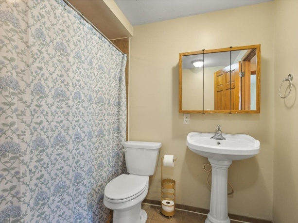 7423 Cadet, MACHESNEY PARK, Illinois 61115, 3 Bedrooms Bedrooms, ,1 BathroomBathrooms,House,For Sale,Cadet,202603259