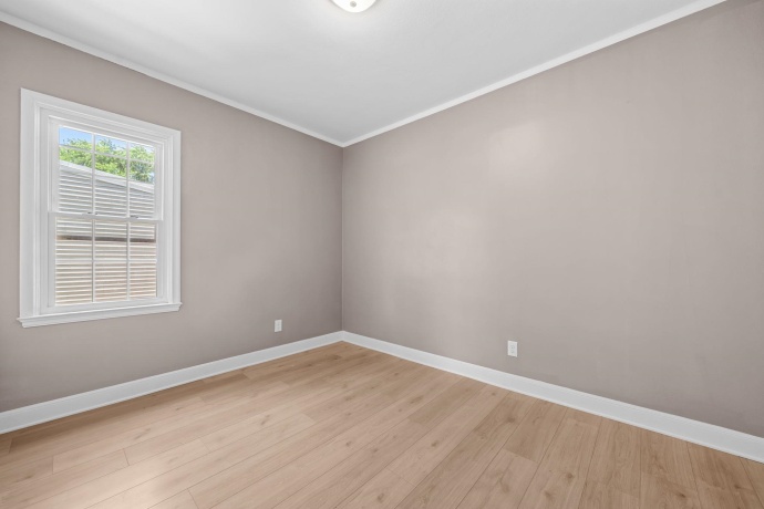 552 River, LOVES PARK, Illinois 61111, 3 Bedrooms Bedrooms, ,2 BathroomsBathrooms,House,For Sale,River,202603260
