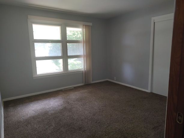 2040 Hillside, ROCKFORD, Illinois 61107, 3 Bedrooms Bedrooms, ,1 BathroomBathrooms,House,For Sale,Hillside,202601775