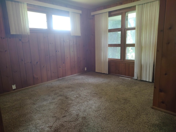 2040 Hillside, ROCKFORD, Illinois 61107, 3 Bedrooms Bedrooms, ,1 BathroomBathrooms,House,For Sale,Hillside,202601775