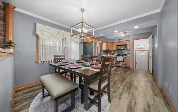 5304 New England, CHICAGO, Illinois 60638, 5 Bedrooms Bedrooms, ,3 BathroomsBathrooms,House,For Sale,New England,202603263