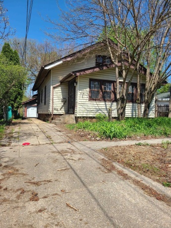 918 21st, ROCKFORD, Illinois 61104, 2 Bedrooms Bedrooms, ,1 BathroomBathrooms,House,For Sale,21st,202603265