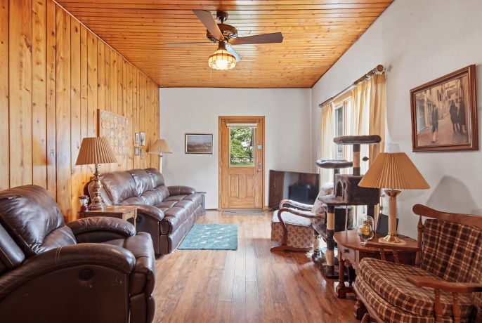 612 Humphrey, ROCK FALLS, Illinois 61071, 3 Bedrooms Bedrooms, ,1 BathroomBathrooms,House,For Sale,Humphrey,202603266