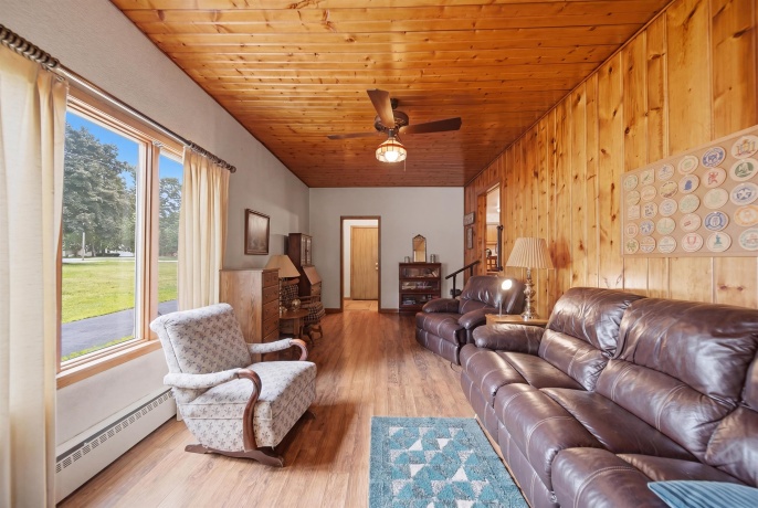 612 Humphrey, ROCK FALLS, Illinois 61071, 3 Bedrooms Bedrooms, ,1 BathroomBathrooms,House,For Sale,Humphrey,202603266