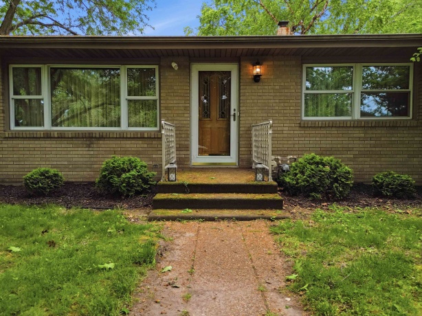 612 Humphrey, ROCK FALLS, Illinois 61071, 3 Bedrooms Bedrooms, ,1 BathroomBathrooms,House,For Sale,Humphrey,202603266