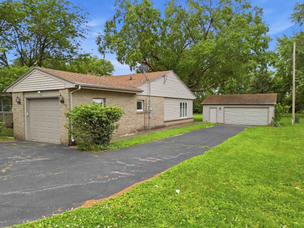 612 Humphrey, ROCK FALLS, Illinois 61071, 3 Bedrooms Bedrooms, ,1 BathroomBathrooms,House,For Sale,Humphrey,202603266
