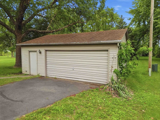 612 Humphrey, ROCK FALLS, Illinois 61071, 3 Bedrooms Bedrooms, ,1 BathroomBathrooms,House,For Sale,Humphrey,202603266