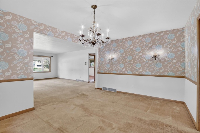 3104 Pioneer, ROCKFORD, Illinois 61107, 3 Bedrooms Bedrooms, ,2 BathroomsBathrooms,House,For Sale,Pioneer,202603269