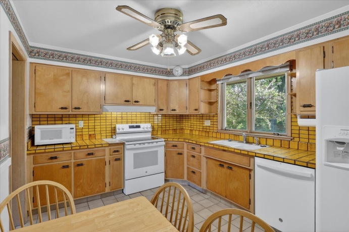 3104 Pioneer, ROCKFORD, Illinois 61107, 3 Bedrooms Bedrooms, ,2 BathroomsBathrooms,House,For Sale,Pioneer,202603269