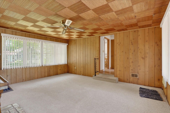 3104 Pioneer, ROCKFORD, Illinois 61107, 3 Bedrooms Bedrooms, ,2 BathroomsBathrooms,House,For Sale,Pioneer,202603269