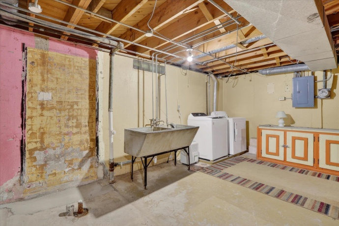 3104 Pioneer, ROCKFORD, Illinois 61107, 3 Bedrooms Bedrooms, ,2 BathroomsBathrooms,House,For Sale,Pioneer,202603269