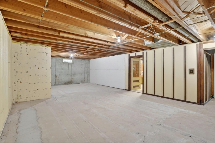 3104 Pioneer, ROCKFORD, Illinois 61107, 3 Bedrooms Bedrooms, ,2 BathroomsBathrooms,House,For Sale,Pioneer,202603269