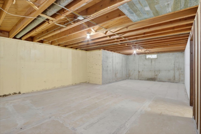 3104 Pioneer, ROCKFORD, Illinois 61107, 3 Bedrooms Bedrooms, ,2 BathroomsBathrooms,House,For Sale,Pioneer,202603269